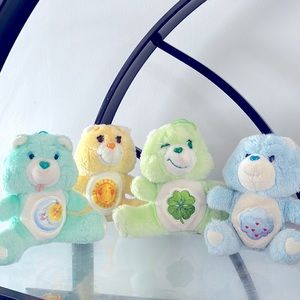 Vintage 1983 care bear lot 7”